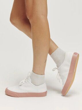 NWOT! Reformation "Hazel" White Canvas Sneaker - US 7